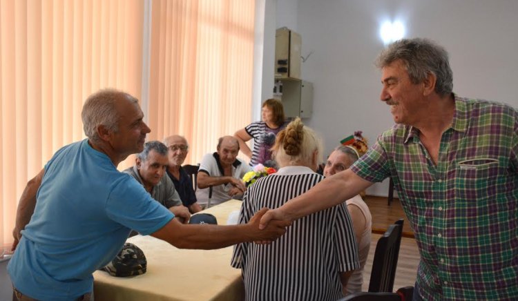 Жители на с. Крушовица и Липница поставиха редица въпроси пред Иван Генов